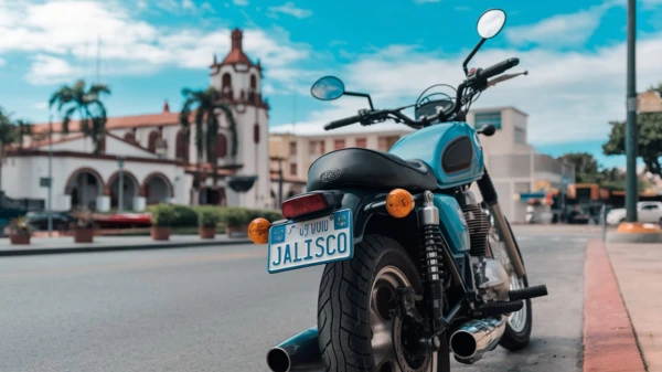 Requisitos para sacar placas de moto en Jalisco en 2025